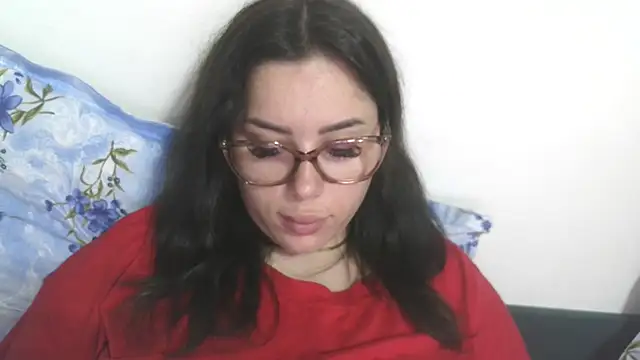 Snapshot of LovelyJulliette chatting on 07/09/26, 03:38 LovelyJulliette online show from 07/09/26, 03:38