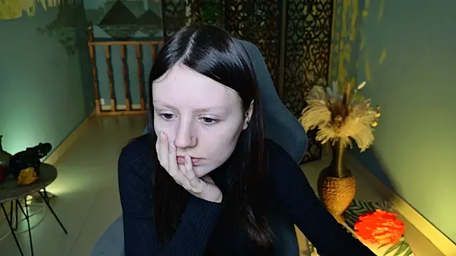 VeliraBraitberg online show from 12/21/24, 05:03