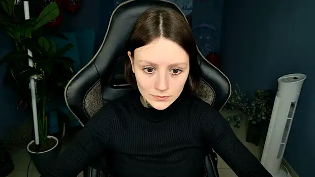 VeliraBraitberg online show from 03/12/25, 11:09