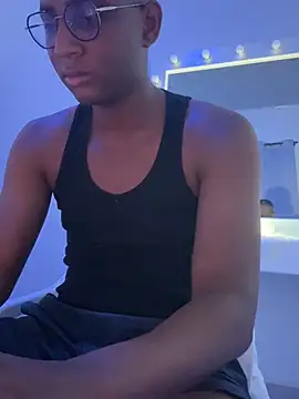 Arwens bell08 online show from 02/02/25, 02:59