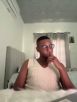 Arwens bell08 online show from 02/12/25, 06:51