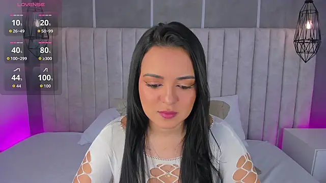 lea gray online show from 03/31/26, 06:52