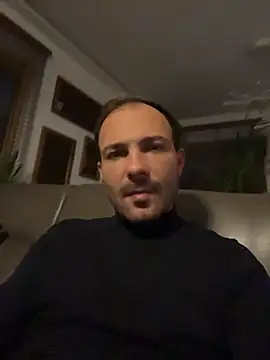 Adventurehotman online show from 11/06/25, 05:25