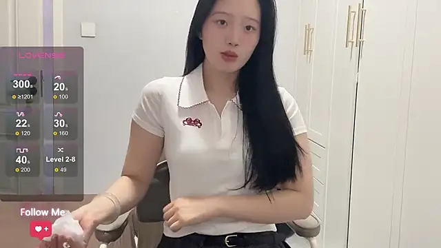 rose-u online show from 03/04/26, 01:44