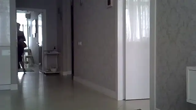 Snapshot of ZarinaSwift chatting on 02/18/25, 08:05 ZarinaSwift online show from 02/18/25, 08:05