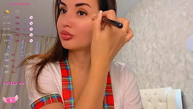 LaraSkinny online show from 01/14/25, 02:40