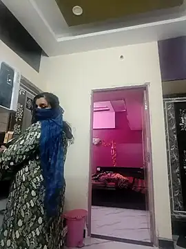 Snapshot of RESHMA_21 chatting on 01/29/25, 10:43 RESHMA 21 online show from 01/29/25, 10:43