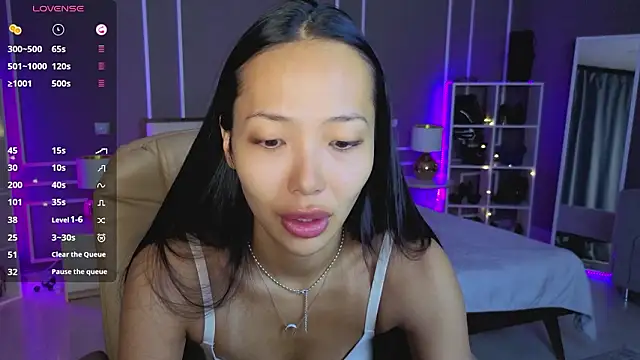 Snapshot of _MIURA_ chatting on 03/04/26, 01:00 MIURA online show from 03/04/26, 01:00