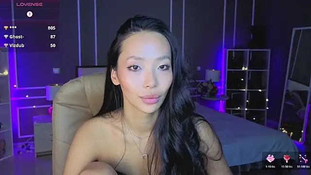 Snapshot of _MIURA_ chatting on 04/11/26, 07:45 MIURA online show from 04/11/26, 07:45