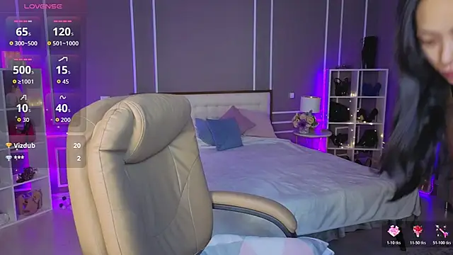 Snapshot of _MIURA_ chatting on 04/16/26, 01:06 MIURA online show from 04/16/26, 01:06