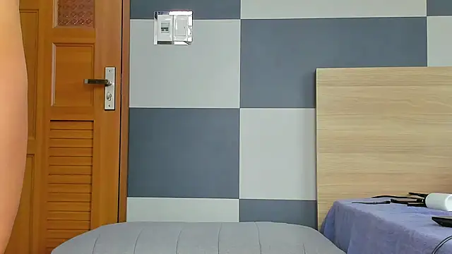 Snapshot of Kiera_Thomas chatting on 11/22/25, 07:07 Kiera Thomas online show from 11/22/25, 07:07