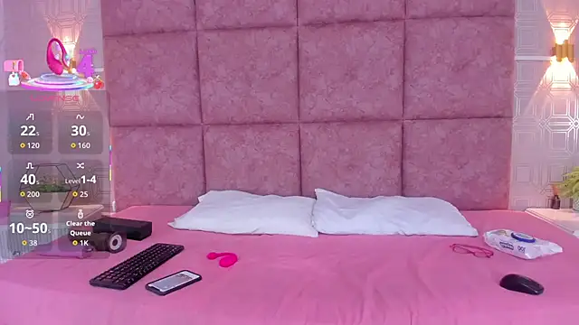 LiaVelez online show from 02/05/26, 01:49