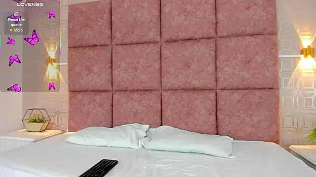 Snapshot of LiaVelez chatting on 03/09/26, 01:48 LiaVelez online show from 03/09/26, 01:48