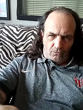 Hotbodyscottie online show from 12/29/24, 04:08