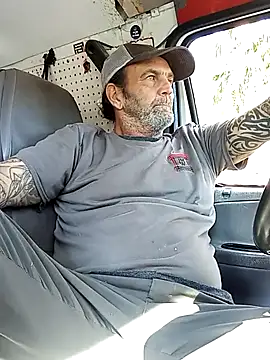 Hotbodyscottie online show from 02/20/25, 07:52