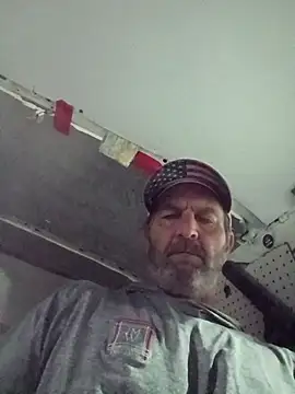 Hotbodyscottie online show from 10/16/25, 08:26