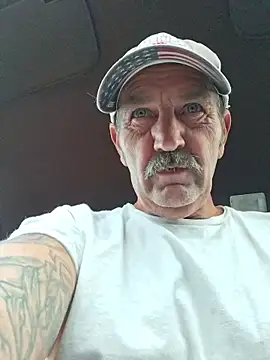 Snapshot of Hotbodyscottie chatting on 05/10/26, 10:53 Hotbodyscottie online show from 05/10/26, 10:53