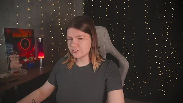 cuteamberlyyy online show from 10/22/25, 03:18