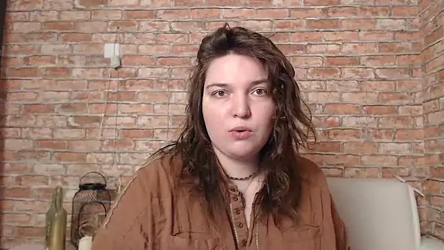 Amelia Kiss  online show from 01/24/25, 12:52