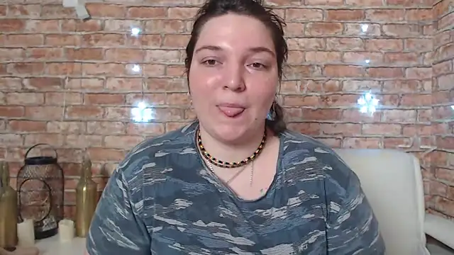 Amelia Kiss  online show from 03/22/25, 12:49