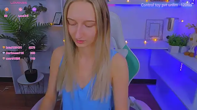  Ri na  online show from 12/26/24, 12:38