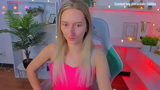  Ri na  online show from 12/27/24, 09:50