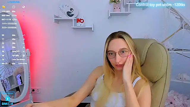  Ri na  online show from 02/27/25, 09:32