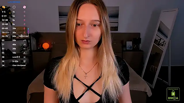  Ri na  online show from 09/19/25, 05:31