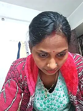 Snapshot of Babita03 chatting on 01/15/25, 04:21 Babita03 online show from 01/15/25, 04:21