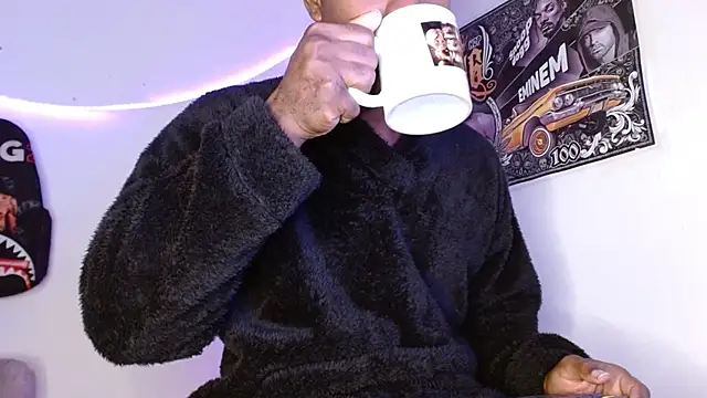 king  Black online show from 01/10/26, 11:12