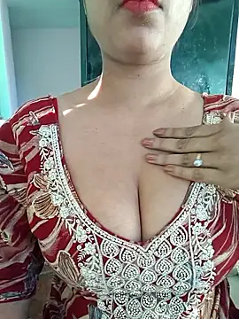 Snapshot of Kavita_ji chatting on 03/22/26, 02:04 Kavita ji online show from 03/22/26, 02:04