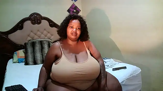 HOTBIGMELONSxx online show from 06/09/26, 09:26