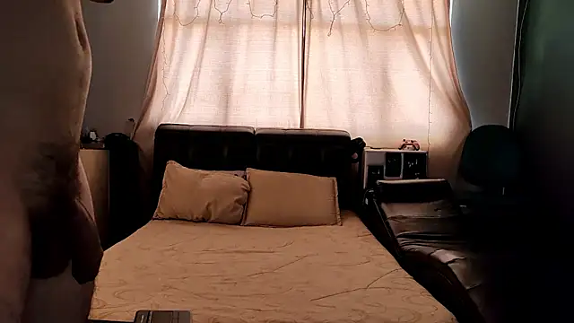 Alaia sam online show from 02/21/26, 03:46