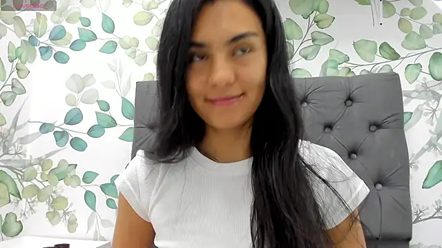 atilanadiaz7 online show from 12/11/24, 01:39