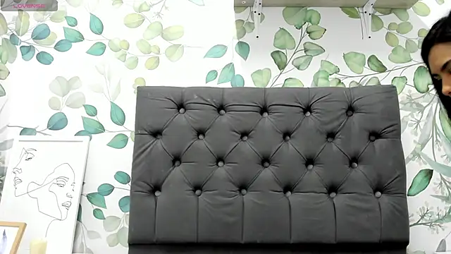 atilanadiaz7 online show from 02/04/25, 04:08