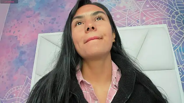 atilanadiaz7 online show from 09/18/25, 03:03