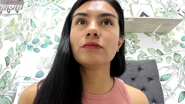 atilanadiaz7 online show from 10/02/25, 04:25