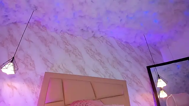  Hollywood 1 online show from 04/08/26, 05:24