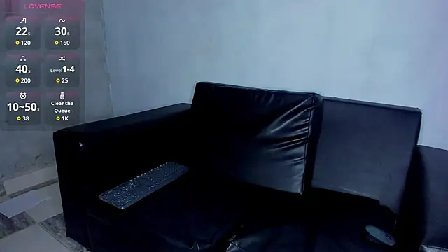 Snapshot of InkedSabrina chatting on 11/07/25, 10:21 InkedSabrina online show from 11/07/25, 10:21