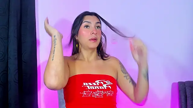 Camila Coxx online show from 12/15/24, 11:09