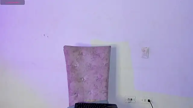 Snapshot of Camila_Coxx chatting on 04/19/26, 07:29 Camila Coxx online show from 04/19/26, 07:29