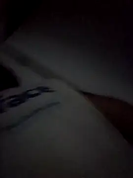 Snapshot of Twin2222 chatting on 09/20/25, 04:30 Twin2222 online show from 09/20/25, 04:30