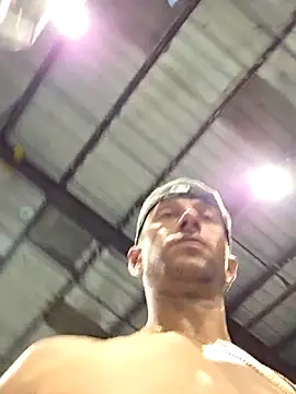 Snapshot of Twin2222 chatting on 10/14/25, 02:45 Twin2222 online show from 10/14/25, 02:45