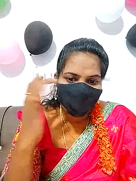 melina214 online show from 01/15/26, 04:28