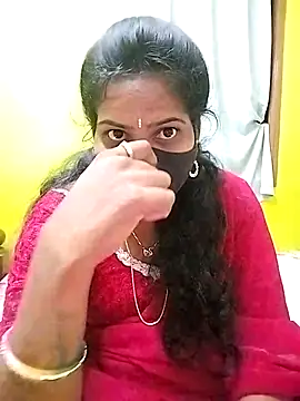 Snapshot of melina214 chatting on 03/07/26, 03:31 melina214 online show from 03/07/26, 03:31