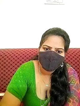 Snapshot of melina214 chatting on 03/09/26, 03:21 melina214 online show from 03/09/26, 03:21