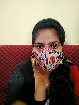 Snapshot of melina214 chatting on 03/16/26, 06:17 melina214 online show from 03/16/26, 06:17