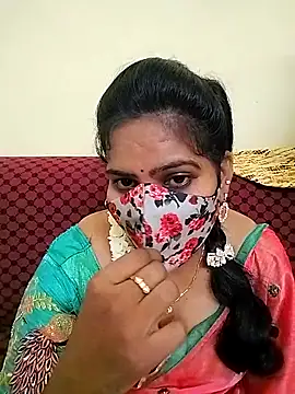 Snapshot of melina214 chatting on 03/26/26, 04:56 melina214 online show from 03/26/26, 04:56