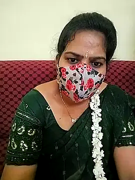 Snapshot of melina214 chatting on 03/28/26, 06:29 melina214 online show from 03/28/26, 06:29