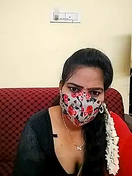 Snapshot of melina214 chatting on 03/30/26, 04:41 melina214 online show from 03/30/26, 04:41